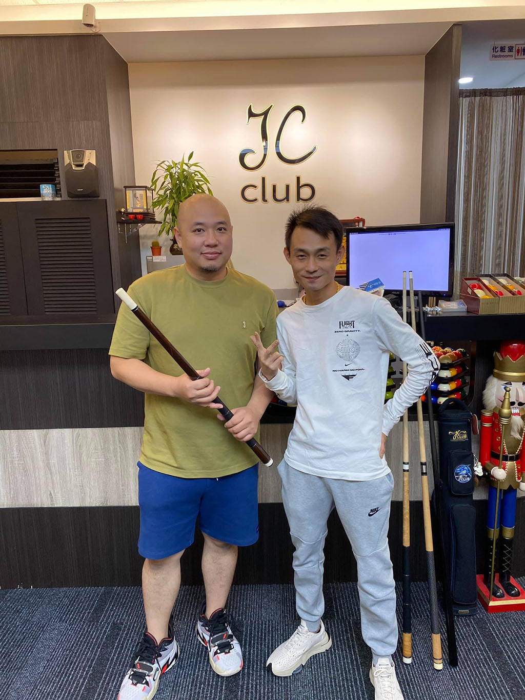 jc-cues-nhung-tac-pham-nghe-thuat-dep-nhat-tu-go-tu-nhien-04