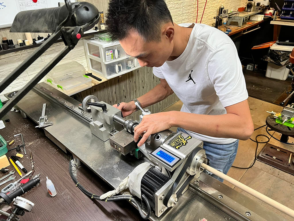 jc-k16j-custom-cao-cap-tinh-hoa-dinh-cao-dang-cap-khac-biet-02